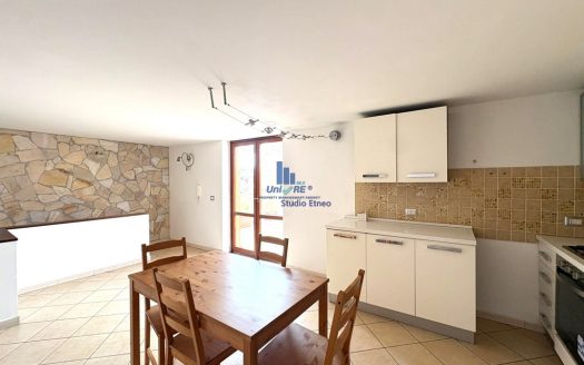 3Vani con Terrazza e P.Auto Via P.Gravina